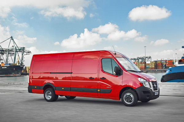 nissan nv400