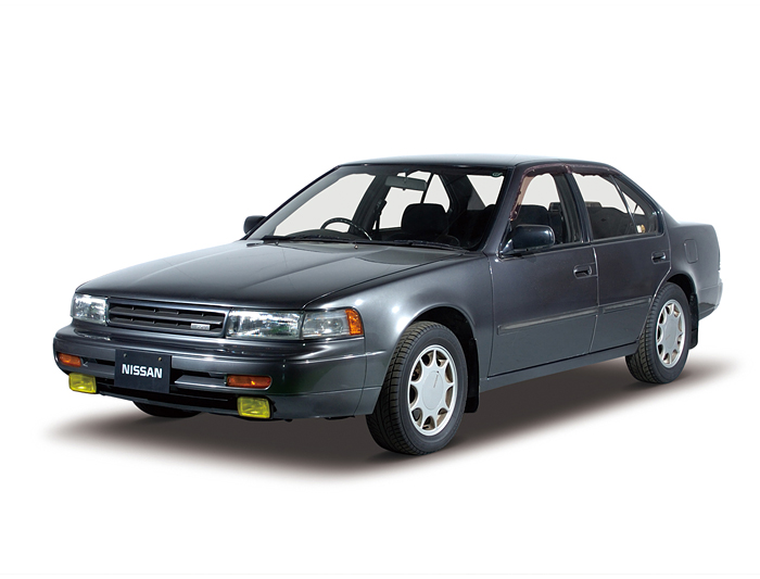 Maxima SE(1990: J30)