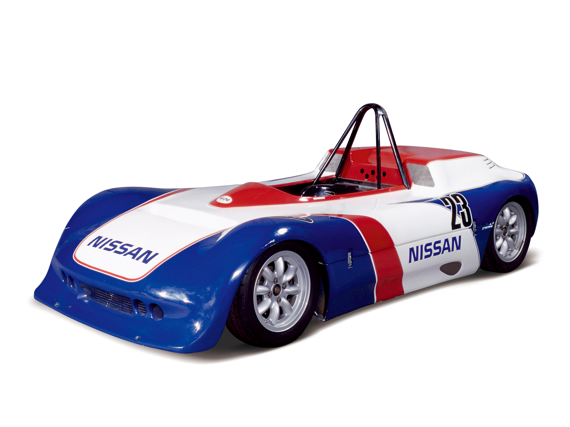 Nissan | Heritage Collection | Saurus