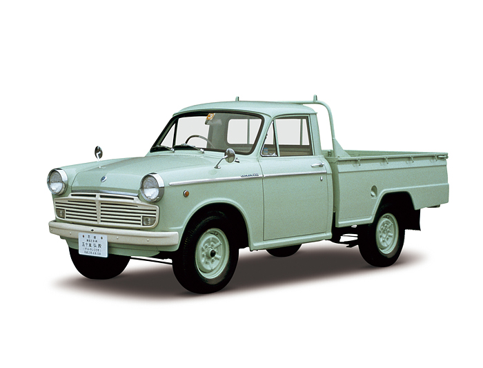 Datsun Pickup 1200 Deluxe(1964: 320)