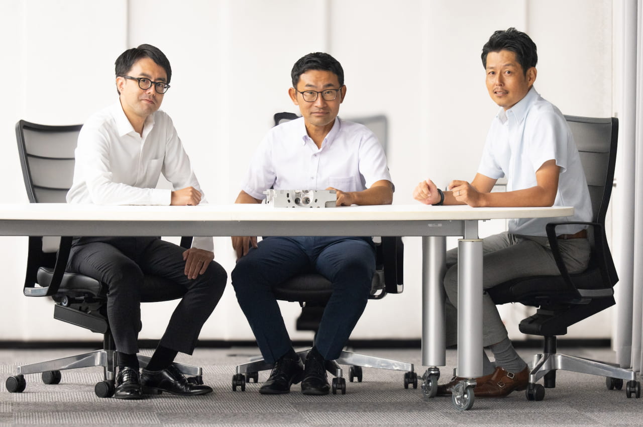Norihiko Tagishi, Akihiro Shikata and Naohiro Yoshida Norihiko Tagishi, Akihiro Shikata and Naohiro Yoshida