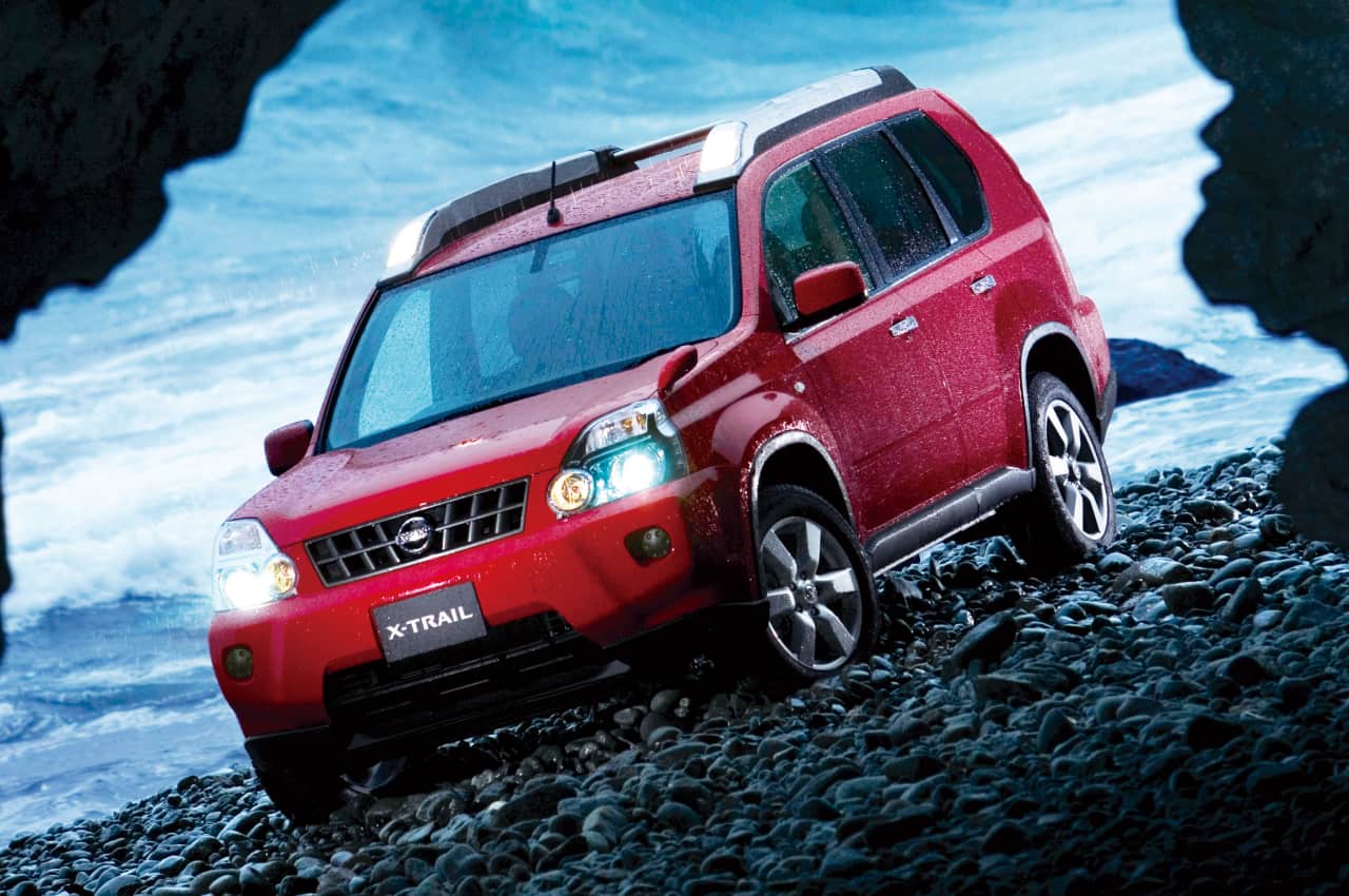 Second-generation X-Trail (T31)