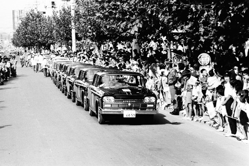 Torch relay for 1964 Tokyo Olympic Games (Okayama Pref.)