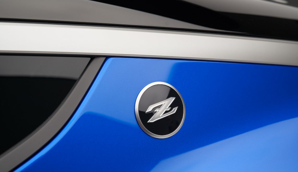 z logo car