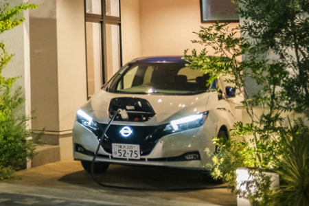 Nissan works to power V2X bi-directional charging across the globe