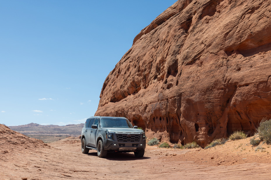 日産アルマーダと日産ローグ、U.S. News 2026 Best Adventure Vehicles Awardsを受賞
