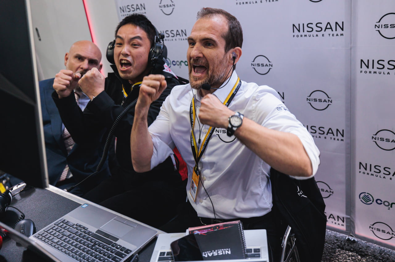 Tommaso Volpe Tadashi Nishikawa (Left) and Tommaso Volpe (Right)